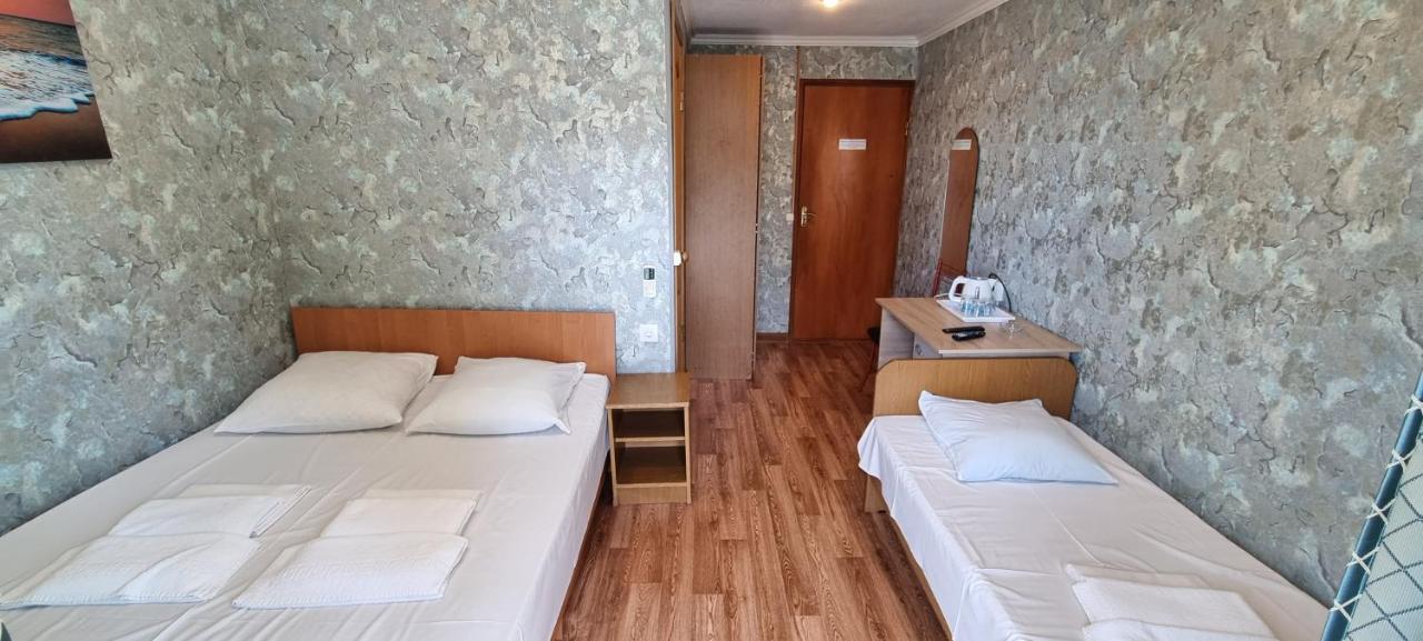 Ривер Гагра Hotel ภายนอก รูปภาพ
